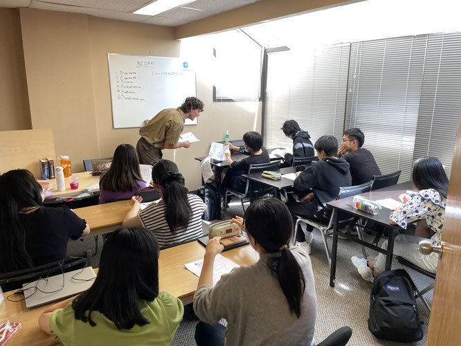 高校留学準備コースの授業風景